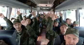 Nga và Ukraine tiếp tục tiến hành hoạt động trao đổi tù binh Nga và Ukraine tiếp tục tiến hành hoạt động trao đổi tù binh