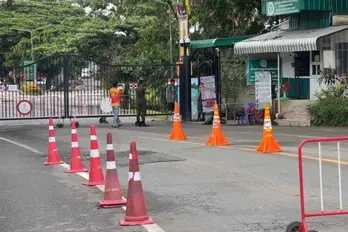 Thái Lan đóng cửa biên giới trên bộ và trên biển với Campuchia Thái Lan đóng cửa biên giới trên bộ và trên biển với Campuchia