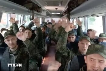Nga và Ukraine tiếp tục tiến hành trao đổi tù binh Nga và Ukraine tiếp tục tiến hành trao đổi tù binh