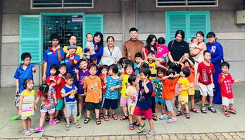 Lan tỏa yêu thương bằng âm nhạc