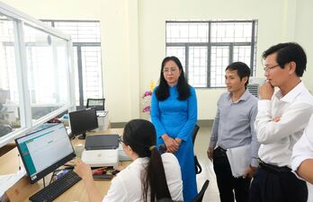 Từ hợp nhất đến hành động