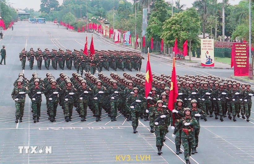 Vietnam invites foreign defence ministries to join National Day parade