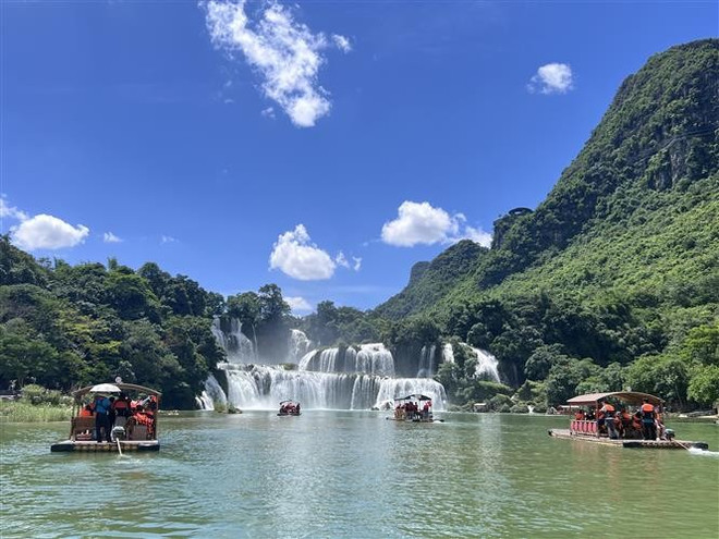 Cao Bang emerges as tourist hotspot with 47.7% arrival growth in H1