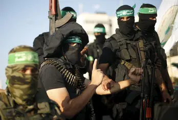 Hamas đồng ý thả 10 con tin
