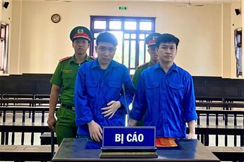 Mở tiệc ma túy, nhóm bị cáo lãnh án tù