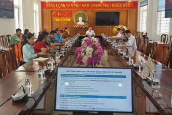 Tập huấn sử dụng hệ thống thông tin tiếp nhận xử lý phản ánh, kiến nghị
