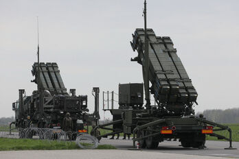 Điện Kremlin tố Mỹ vẫn tiếp tục cung cấp vũ khí và đạn dược cho Ukraine