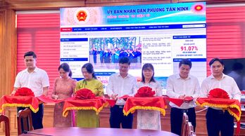 Phường Tân Ninh: Công bố các nền tảng truyền thông của hệ thống chính trị