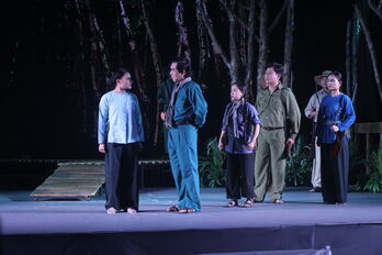 'Tiếp lửa' cải lương từ đôi bờ Vàm Cỏ