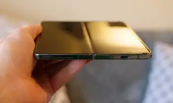 Nhược điểm lớn nhất của smartphone gập sắp được loại bỏ