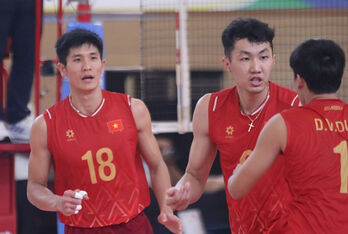 Vietnamese men’s volleyball team earns international praise after SEA V.League silver