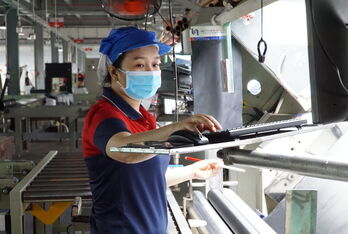 Hướng đến môi trường lao động an toàn Hướng đến môi trường lao động an toàn