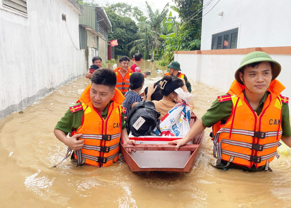 Thời tiết hôm nay 25/7: Toàn Bắc Bộ mưa to, Nam Bộ mưa rào