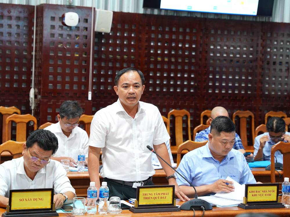 Lãnh đạo Trung tâm phát triển Quỹ đất tỉnh Tây Ninh phát biểu tiến độ GPMB dự án cao tốc Thành phố Hồ Chí Minh – Mộc Bài