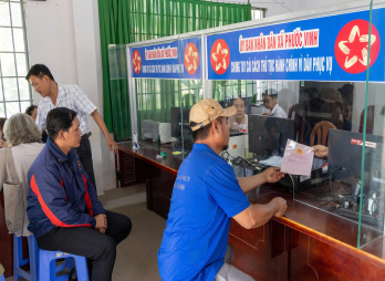 Sắp xếp đơn vị hành chính: Không buộc người dân phải đổi giấy chứng nhận quyền sử dụng đất Sắp xếp đơn vị hành chính: Không buộc người dân phải đổi giấy chứng nhận quyền sử dụng đất