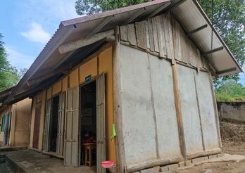 Cả nước thiếu hơn 35.000 phòng học, còn gần 6.500 phòng học nhờ