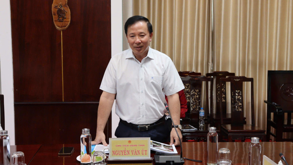 UBND tỉnh Tây Ninh tiếp và làm việc với Công ty Cổ phần Du lịch Văn hóa Suối Tiên