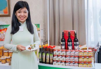 Đậm đà hương vị nước mắm chay trái điều