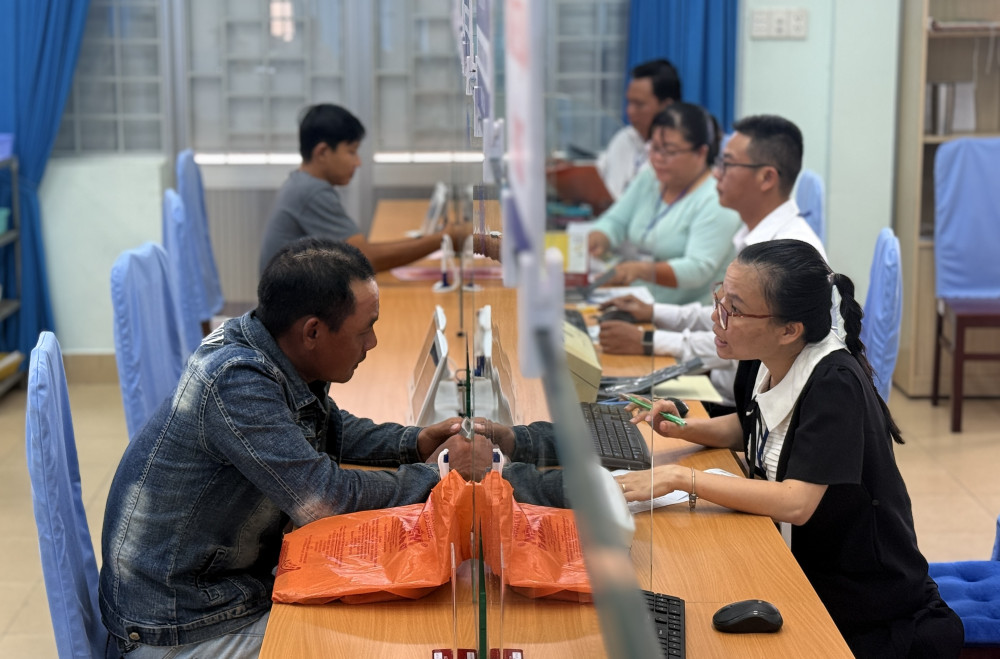 Không còn rào cản địa giới trong giải quyết thủ tục hành chính