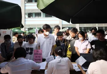 Nhiều trường cao đẳng bắt đầu cho thí sinh nhập học