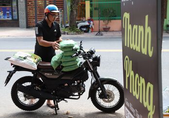 Thơm thảo 'gạo treo'