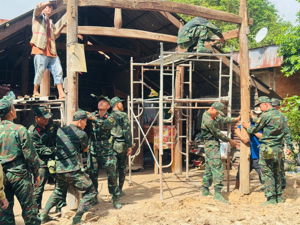 Vững niềm tin vào - Đại hội Đảng bộ Quân sự tỉnh