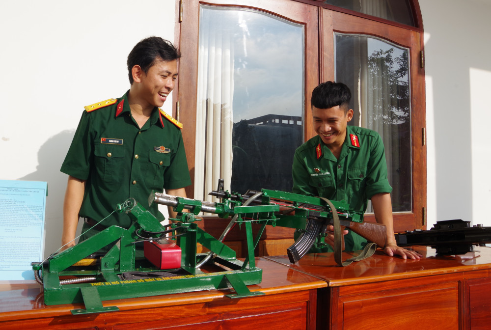 Vững niềm tin vào - Đại hội Đảng bộ Quân sự tỉnh