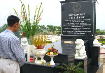 Về nhà thôi anh, hành trình cuối rồi!: Tiếng kinh cầu nơi biên giới (Bài 1)