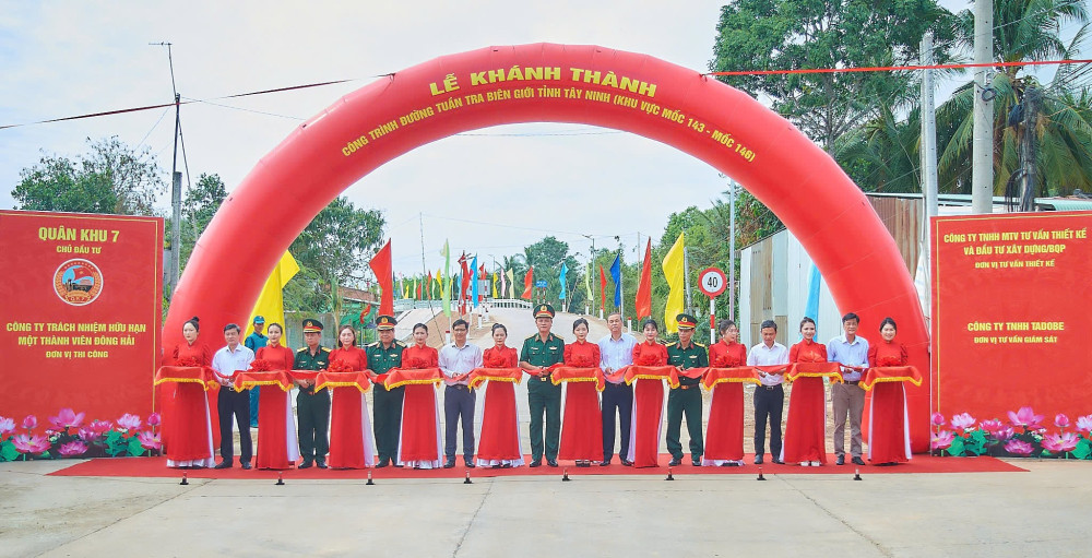 Xây dựng khu vực phòng thủ tỉnh liên hoàn, vững chắc, đáp ứng yêu cầu nhiệm vụ trong tình hình mới