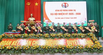 Hội tụ trí tuệ, niềm tin, sức chiến đấu xây dựng Đảng bộ Quân sự tỉnh vững mạnh