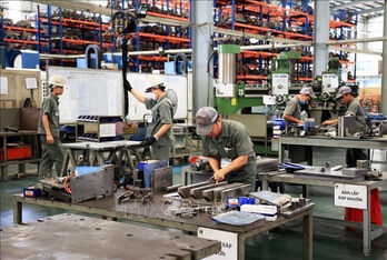 Reforming industrial policies key to fully tapping FDI benefits: experts