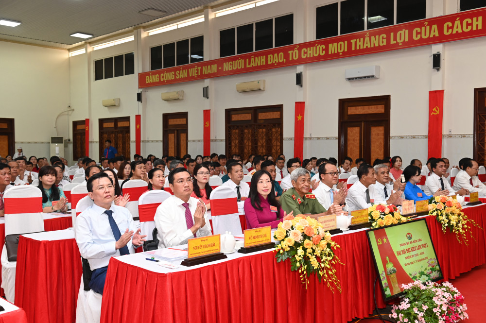 Đại biểu dự Đại hội