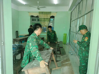 Đồn Biên phòng Cửa khẩu Cảng Bến Lức: Chuẩn bị năm học mới cho lớp học tình thương