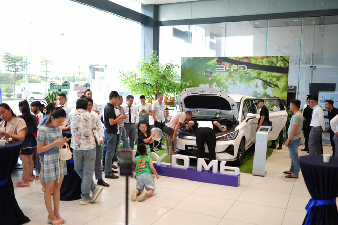 Thị trường ôtô trong nước ‘thận trọng’ trước lộ trình hạn chế xe phát thải