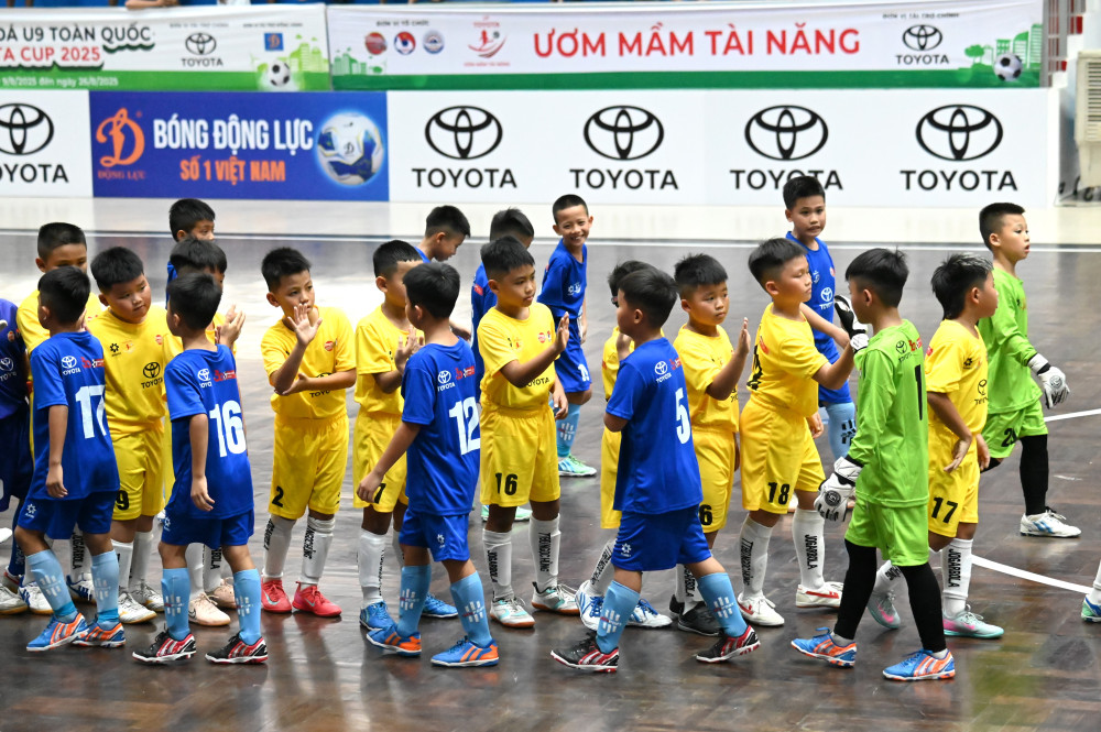 Tham gia giải là cơ hội để các cầu thủ nhỏ giao lưu, học hỏi kinh nghiệm với các đội bạn