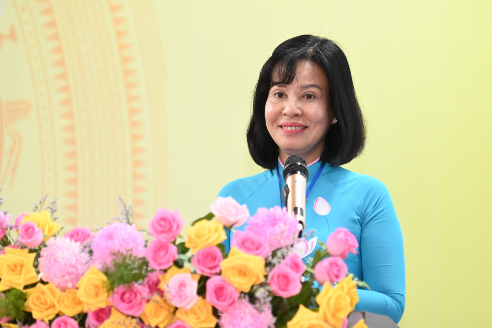 UVBTVTU, Trưởng ban Tuyên giáo và Dân vận Tỉnh ủy Nguyễn Thị Xuân Hương phát biểu chỉ đạo Đại hội