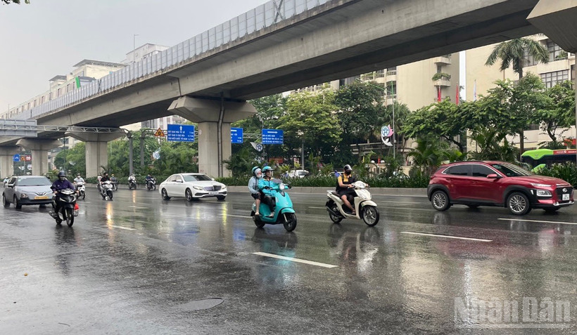 Thời tiết ngày 17/8: Nhiều nơi trên cả nước có mưa rào và dông, cục bộ có nơi mưa rất to