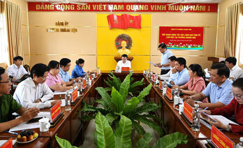 Phó Bí thư Tỉnh ủy Nguyễn Thanh Hải làm việc với Ban Thường vụ Đảng uỷ phường Khánh Hậu