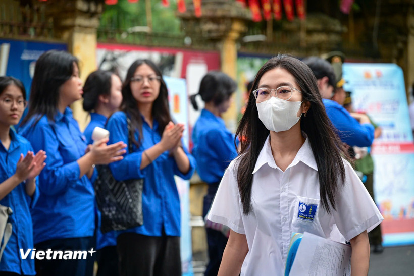 Vì sao điểm chuẩn các trường khối ngành y dược giảm mạnh?