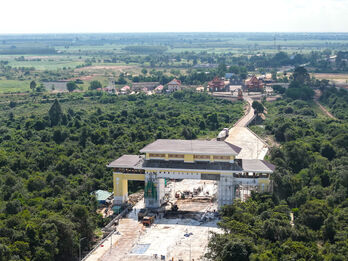 Speed up the progress of Tan Nam International Border Gate project