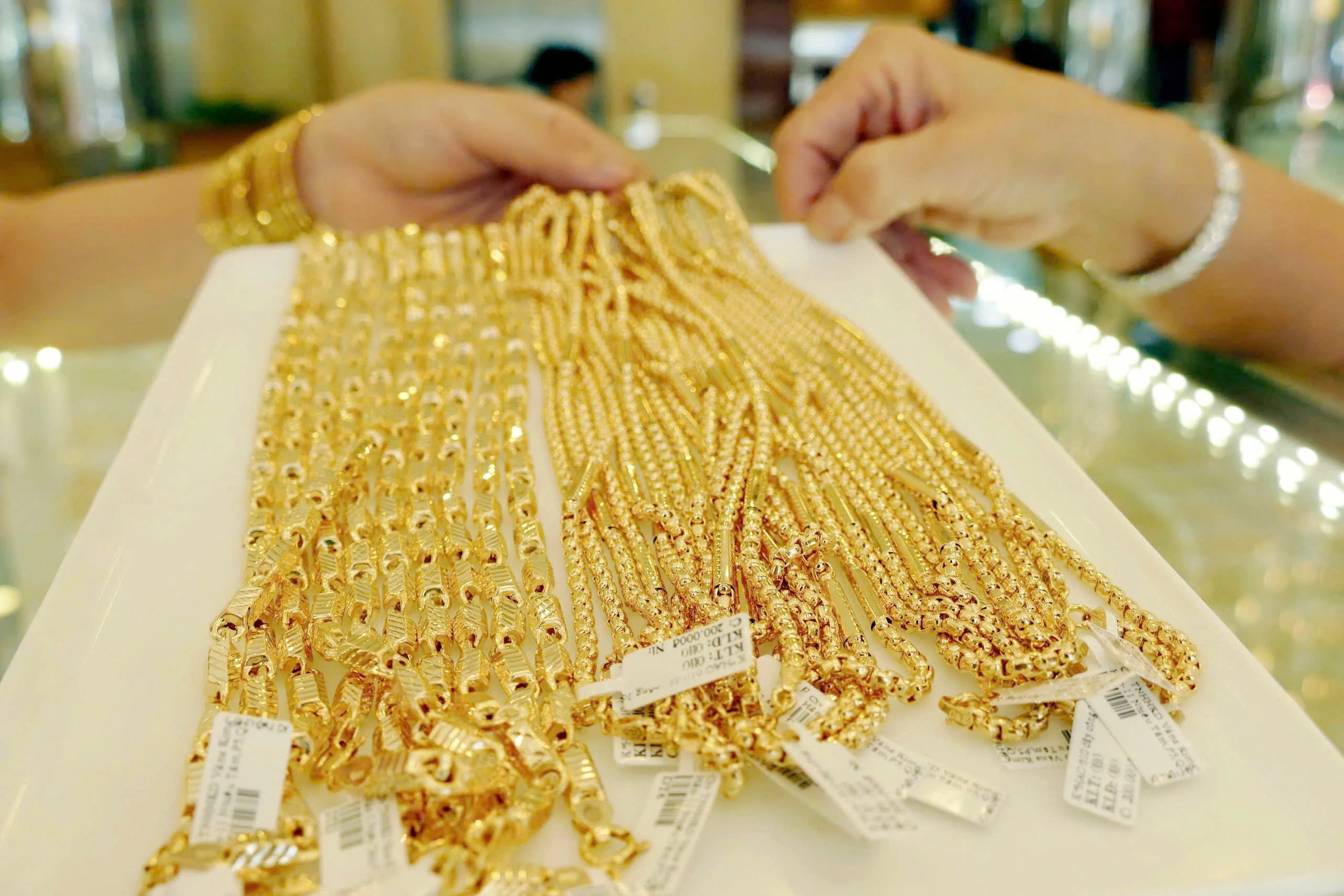 Kiến nghị thuế xuất khẩu vàng xuống 0%