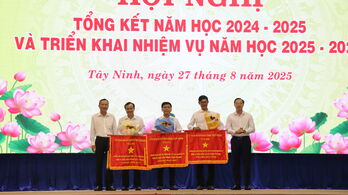 Tây Ninh: Tổng kết năm học 2024-2025 và triển khai nhiệm vụ năm học 2025-2026