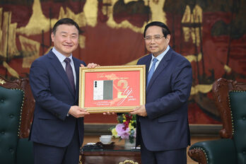 Samsung urged to expand investment in Vietnam