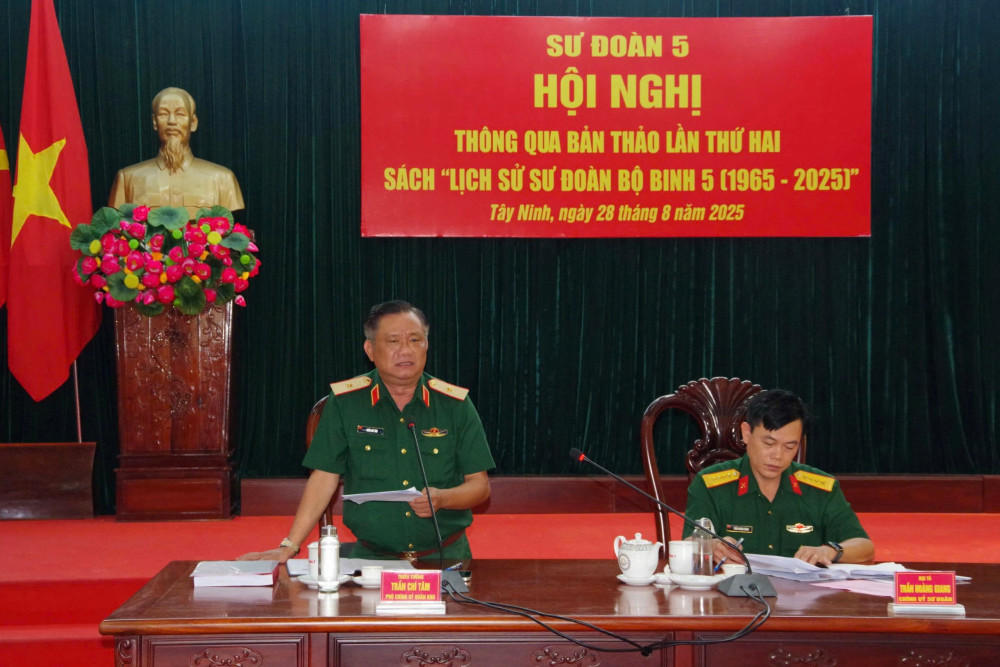 Thông qua bản thảo sách 'Lịch sử Sư đoàn bộ binh 5, giai đoạn 1965–2025'