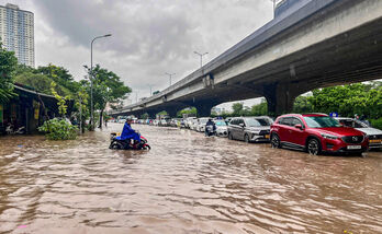 Thời tiết hôm nay 28/8: Mưa to vẫn xảy ra nhiều nơi, đặc biệt Bắc Bộ còn mưa rất to Thời tiết hôm nay 28/8: Mưa to vẫn xảy ra nhiều nơi, đặc biệt Bắc Bộ còn mưa rất to
