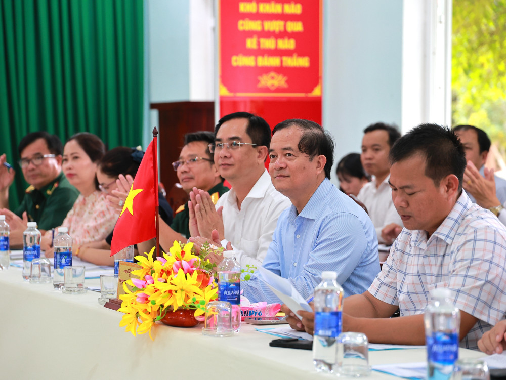 Thống nhất phương án chuẩn bị tổ chức Lễ khai trương cặp Cửa khẩu Quốc tế Tân Nam - Meun Chey