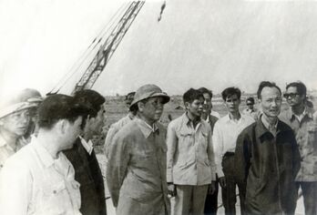 Người lính già khơi dòng kênh xanh