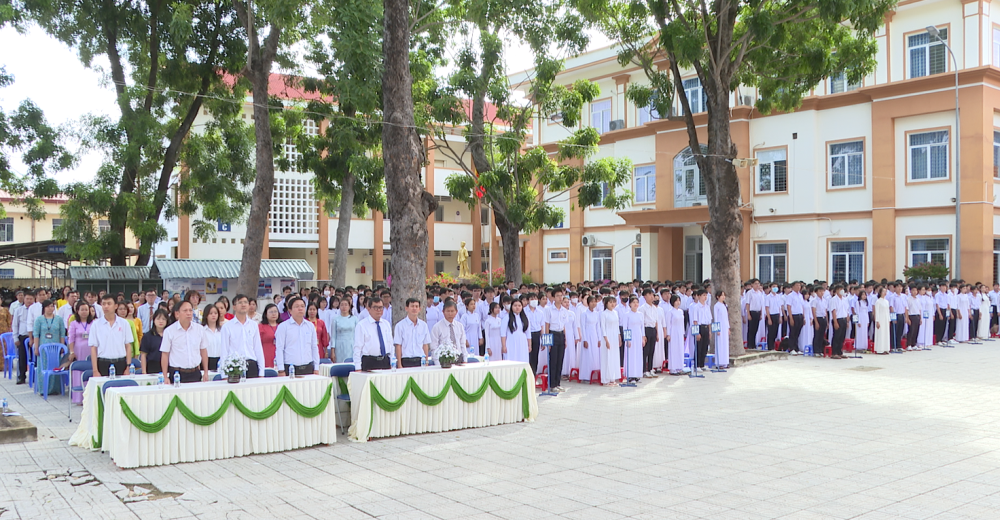 Trường THPT Trần Đại Nghĩa tổ chức Lễ khai giảng năm học mới 2025-2026 Toàn cảnh Lễ khai giảng năm học mới 2025-2026
