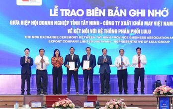 Tây Ninh kết nối chuỗi cung ứng hàng hóa xuất nhập khẩu và thương mại điện tử