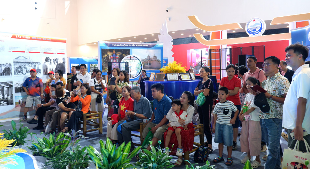 Impressions of Tay Ninh at the Exhibition of 80 years of national achievements
